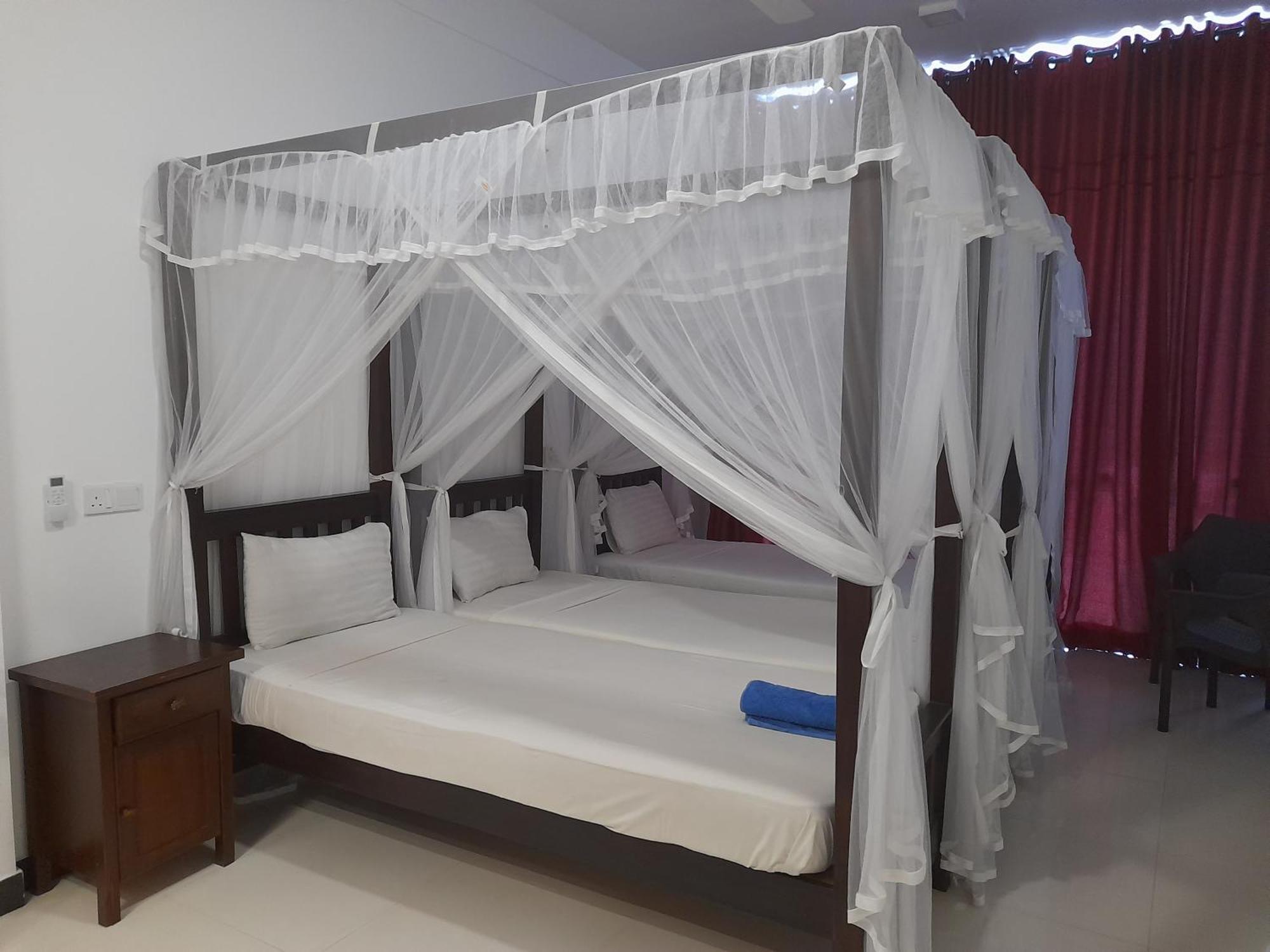 Hotel Marine At Negombo Beach Room photo